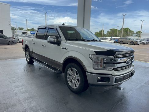 Certified 2020 Ford F150 Lariat w/ Equipment Group 502A Luxury RWD image 4