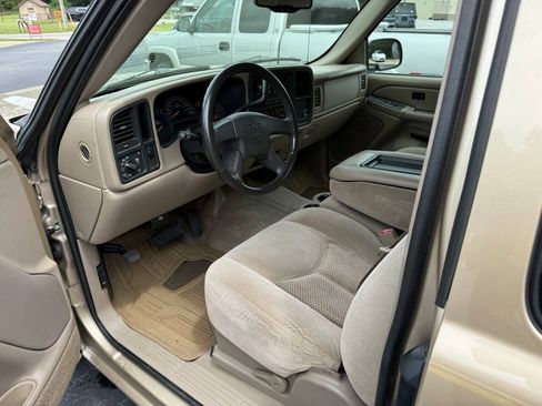 Used 2004 Chevrolet Silverado 1500 LS RWD image 7