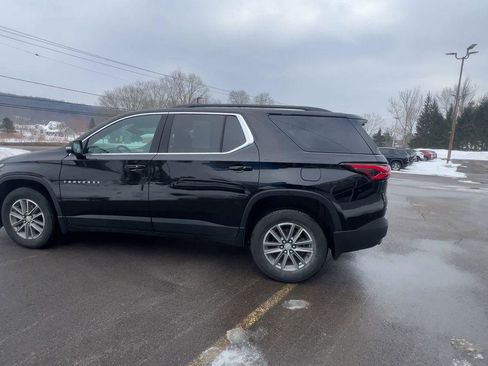Certified 2023 Chevrolet Traverse LT image 6