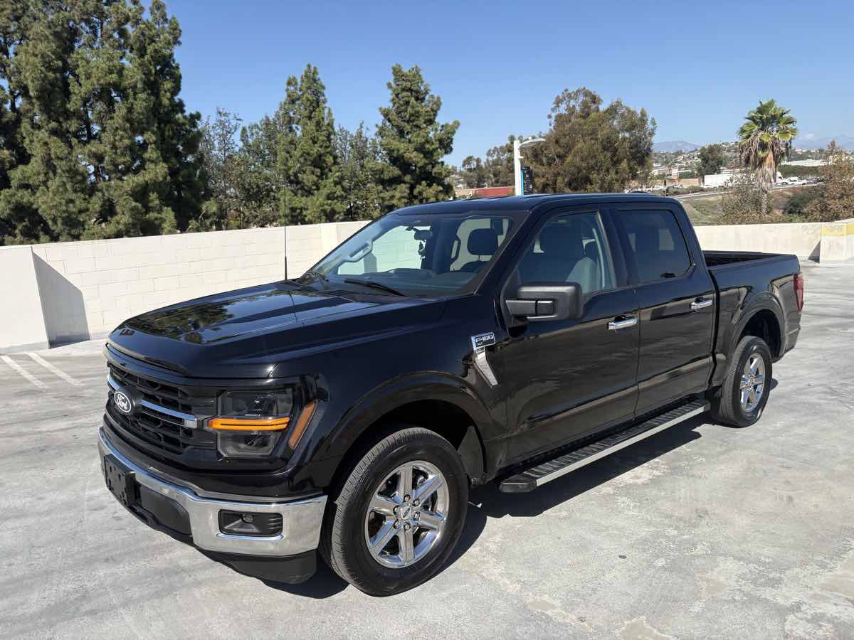 Used 2025 Ford F150 XLT w/ Equipment Group 301A Standard RWD image 2