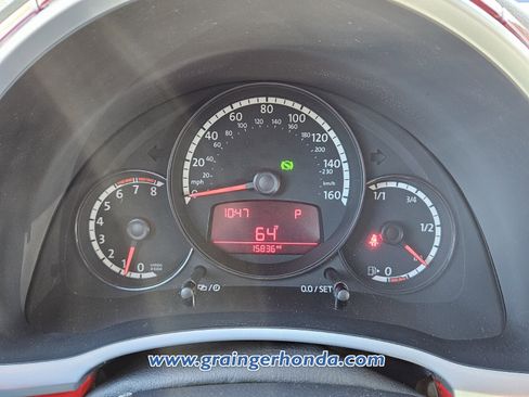 Used 2013 Volkswagen Beetle 2.5 image 18