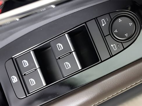 New 2025 MAZDA CX-30 2.5 Turbo w/ Premium Package image 17