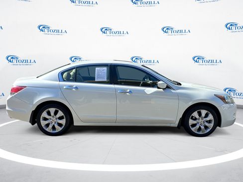 Used 2010 Honda Accord EX-L image 6
