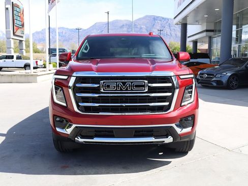 New 2026 GMC Yukon Elevation w/ Elevation Premium Package AWD/4WD image 9