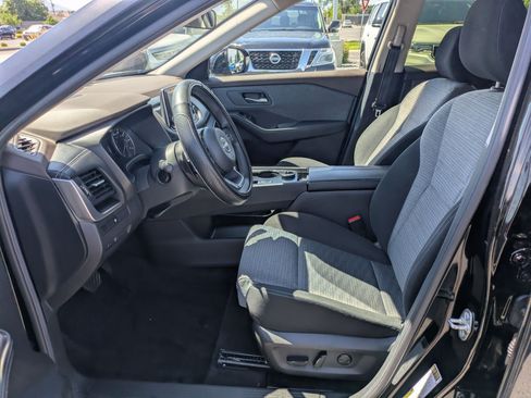 Used 2023 Nissan Rogue SV AWD/4WD image 19