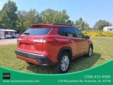 Used 2022 Toyota Corolla Cross LE image 3