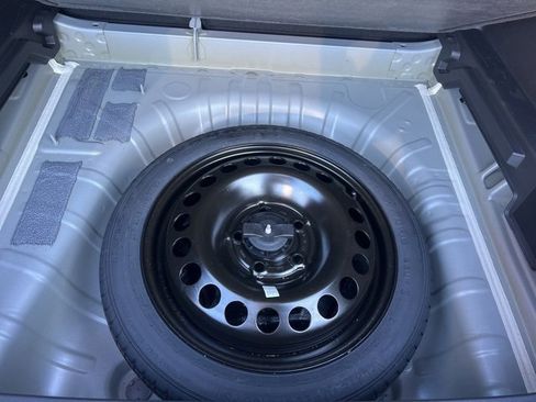 Used 2024 Chevrolet Trax RS w/ Driver Confidence Package image 26