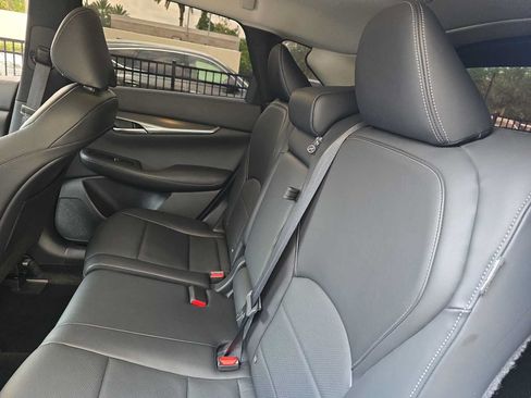 Used 2024 INFINITI QX50 Luxe FWD image 12