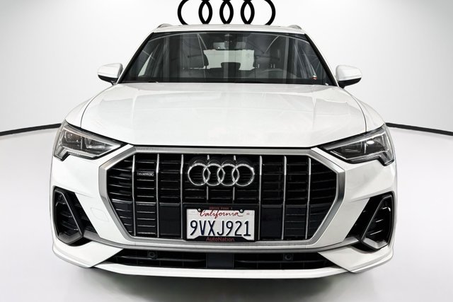 Used 2025 Audi Q3 2.0T Premium w/ Convenience Package AWD/4WD image 2