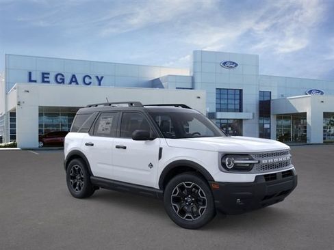 New 2026 Ford Bronco Sport Outer Banks AWD/4WD image 7