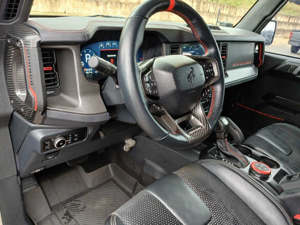 Used 2025 Ford Bronco Raptor w/ Interior Carbon Fiber Pack AWD/4WD image 12