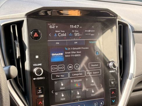 Used 2024 Subaru Crosstrek 2.0i Premium image 28