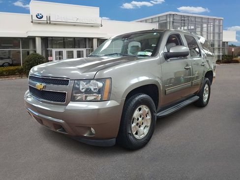 Used 2013 Chevrolet Tahoe LT w/ Luxury Package AWD/4WD image 1