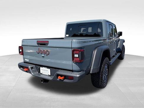 Used 2025 Jeep Gladiator Mojave w/ Convenience Group AWD/4WD image 8