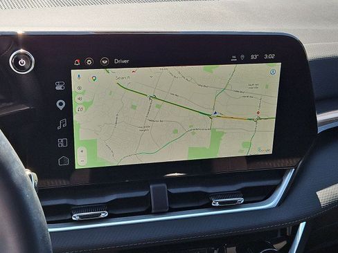 Used 2025 Chevrolet Equinox LT FWD image 14