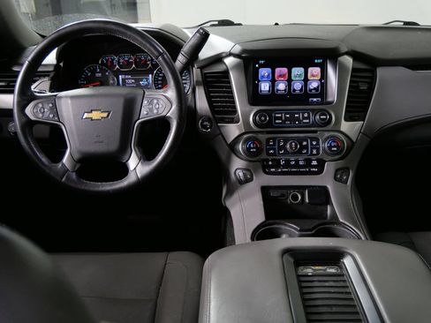 Used 2015 Chevrolet Tahoe LT w/ Luxury Package AWD/4WD image 24