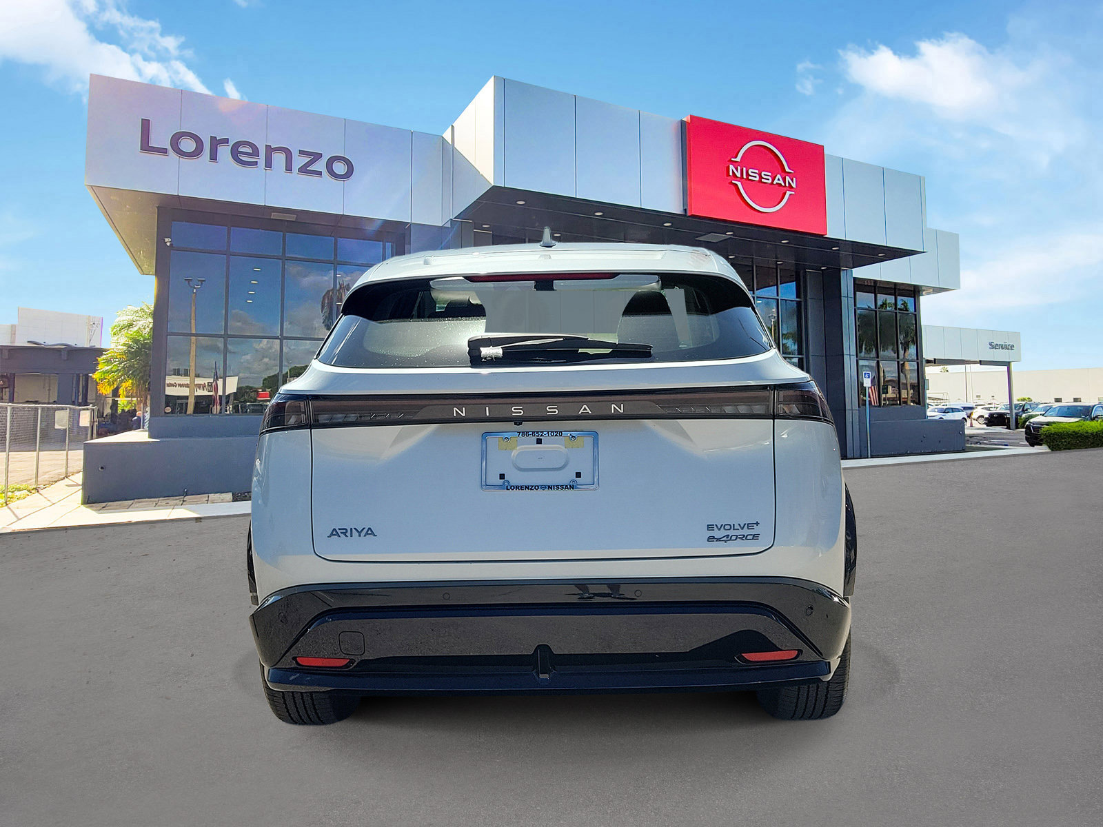 Used 2024 Nissan Ariya AWD image 6