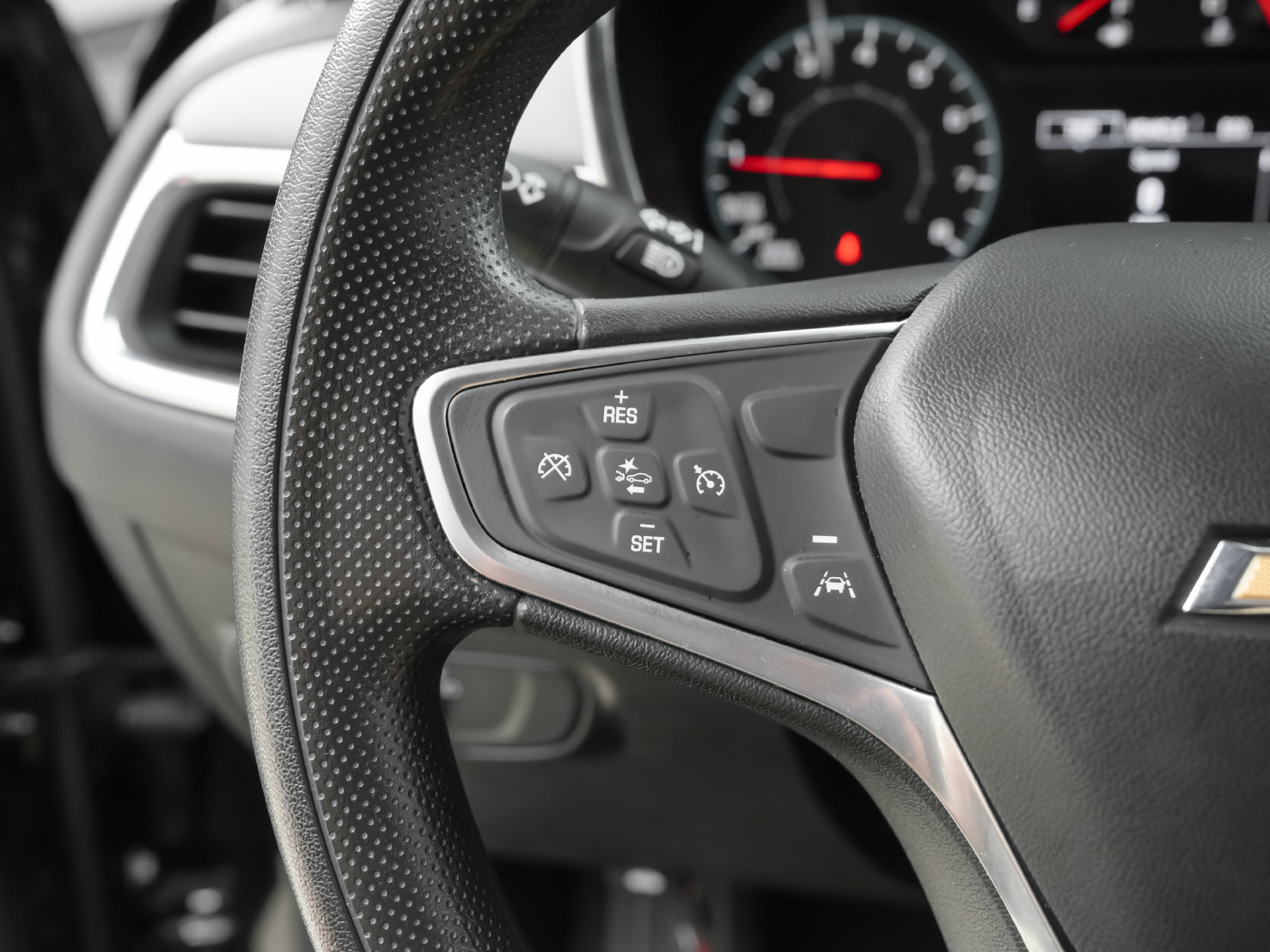 Used 2023 Chevrolet Equinox LS FWD image 19