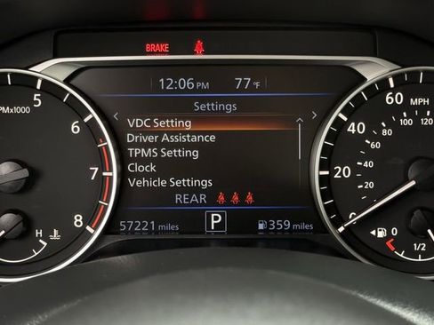 Used 2024 Nissan Altima 2.5 SR image 14