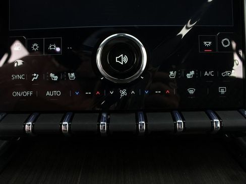 New 2026 GMC Acadia Denali w/ Super Cruise Package image 7