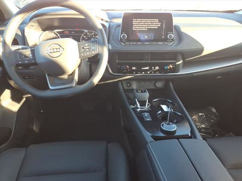 New 2026 Nissan Rogue SV image 9