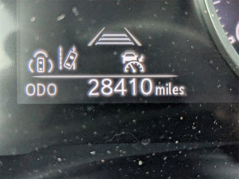 Used 2023 Lexus RX 350 Premium image 35