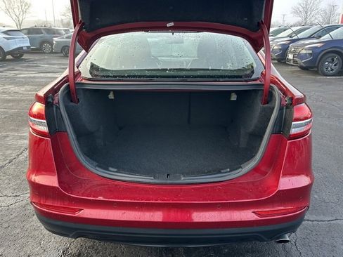 Used 2019 Ford Fusion SEL image 17