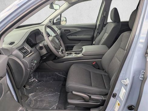 Certified 2025 Honda Ridgeline Sport image 13