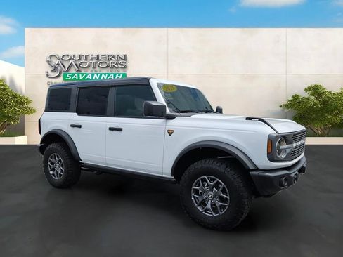 Used 2025 Ford Bronco Badlands AWD/4WD image 7