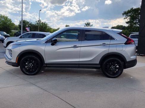 New 2026 Mitsubishi Eclipse Cross LE AWD/4WD image 18