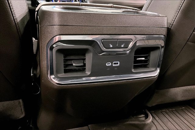 Used 2025 GMC Sierra 2500 Denali w/ Denali Reserve Package AWD/4WD image 34