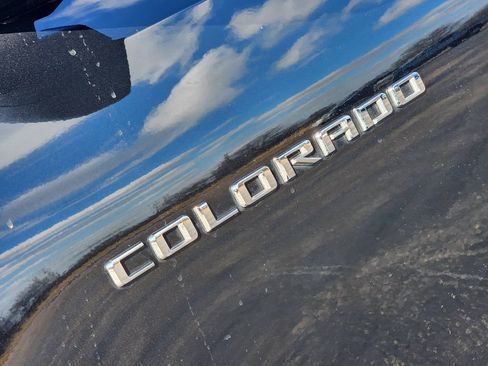 Used 2024 Chevrolet Colorado ZR2 w/ Safety Package image 11