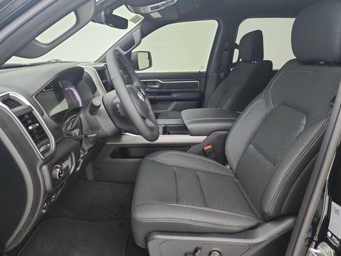 New 2026 RAM 1500 4x4 Crew Cab image 19