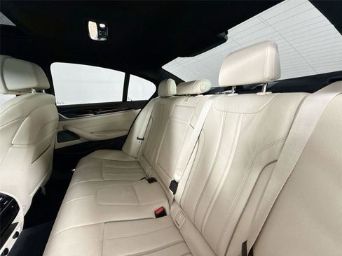 Used 2017 BMW 530i image 33