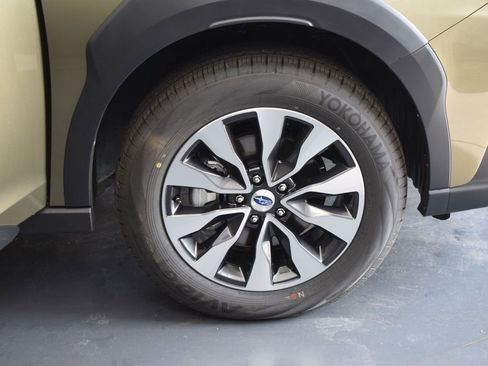 Certified 2025 Subaru Outback Limited XT image 9