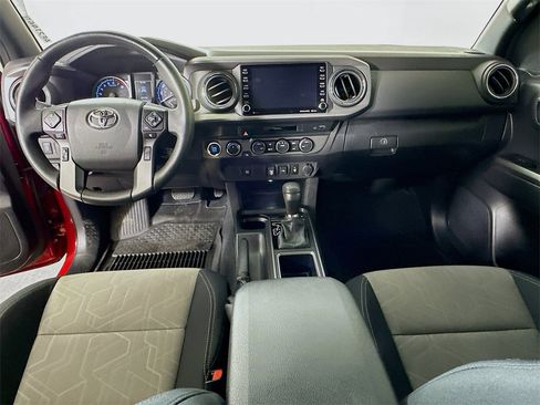 Used 2023 Toyota Tacoma TRD Sport image 16