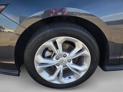 Used 2024 Honda Accord LX image 21