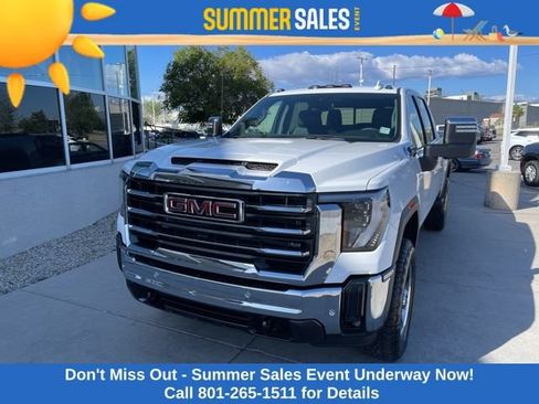 Used 2026 GMC Sierra 3500 SLT w/ SLT Convenience Package AWD/4WD image 1