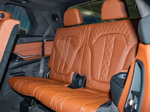 New 2026 BMW ALPINA XB7 AWD/4WD image 23