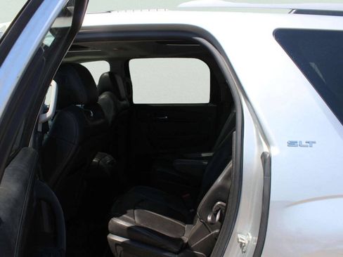 Used 2014 GMC Acadia SLT AWD/4WD image 9