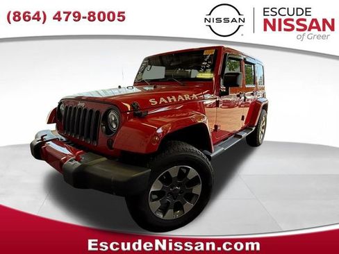 Used 2011 Jeep Wrangler Unlimited Sahara w/ Connectivity Group image 7