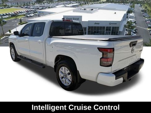 Used 2022 Nissan Frontier SV w/ Technology Package AWD/4WD image 6