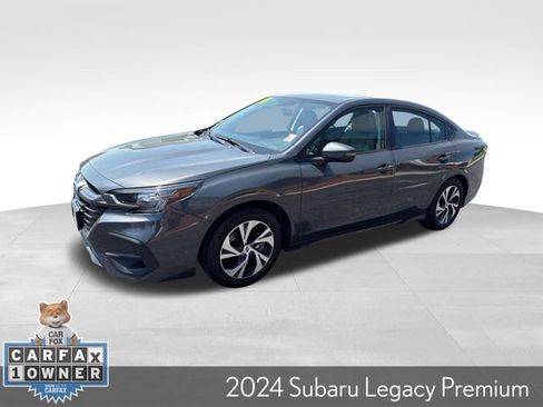 Used 2024 Subaru Legacy Premium AWD/4WD image 3