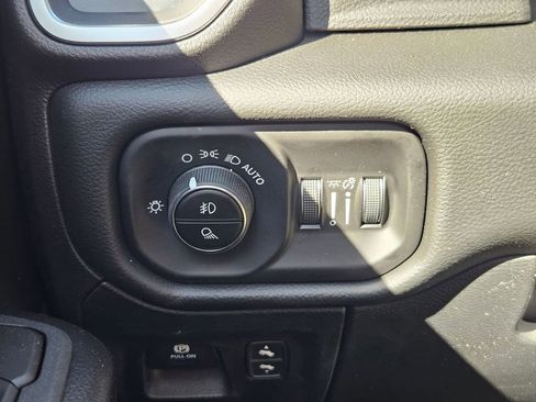 New 2026 RAM 1500 Big Horn AWD/4WD image 18