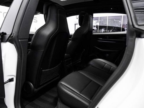 Used 2024 Porsche Macan 4 Electric AWD/4WD image 38
