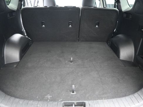 Used 2023 Hyundai Santa Fe SE image 12