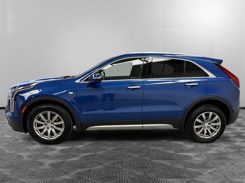 Used 2023 Cadillac XT4 Premium Luxury w/ Cold Weather Package image 2