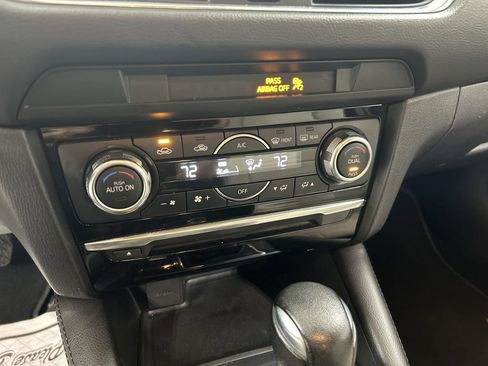 Used 2017 MAZDA MAZDA6 Touring FWD image 17