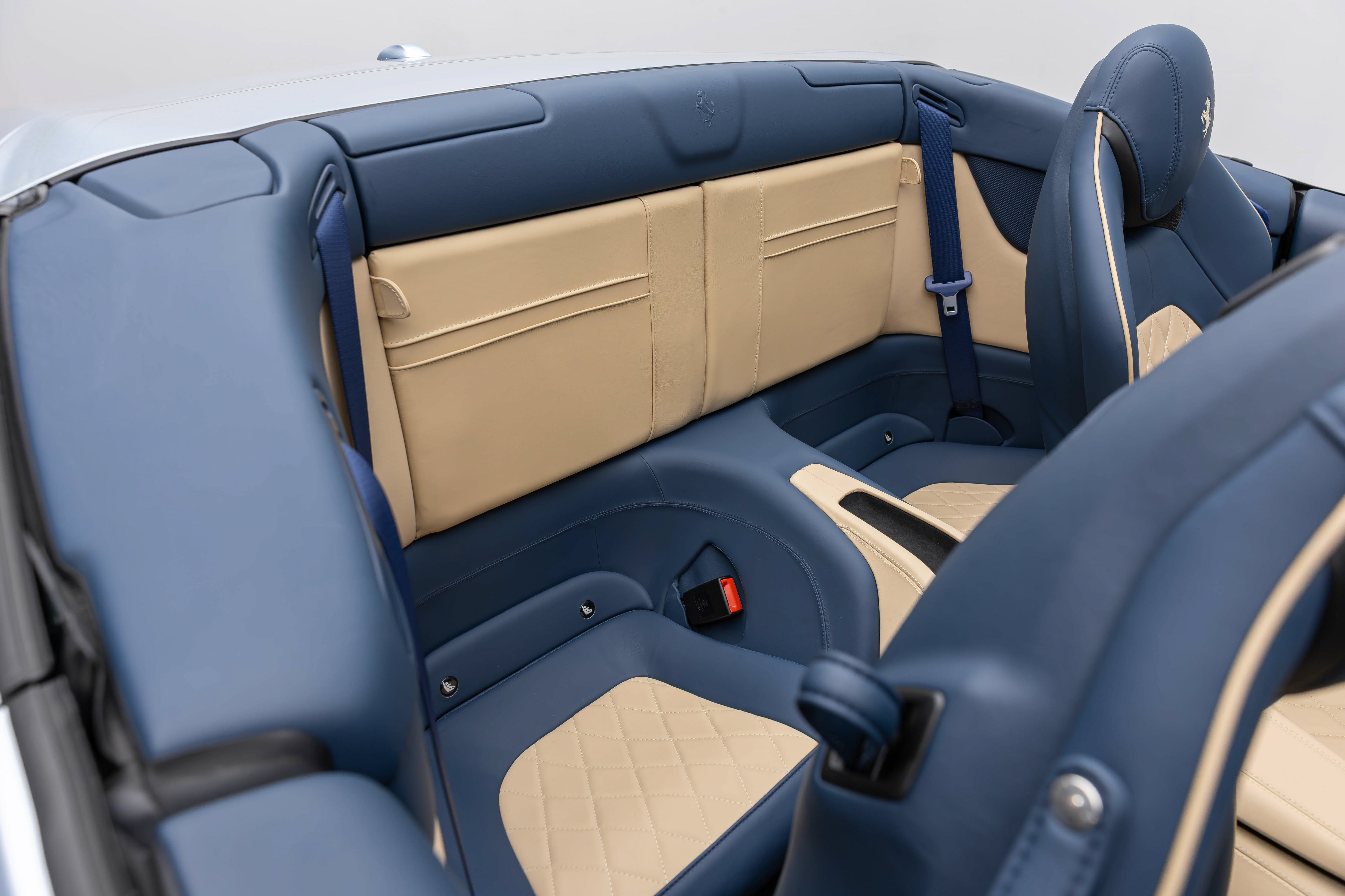 Certified 2015 Ferrari California T RWD image 61