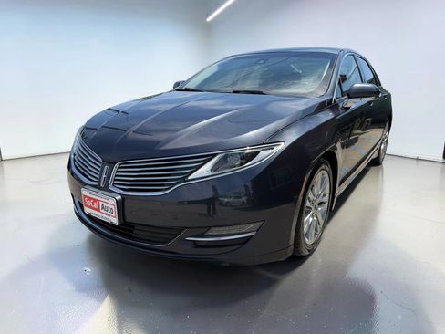 Used 2013 Lincoln MKZ FWD image 7